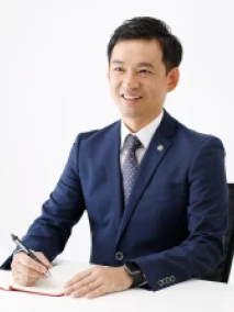 税理士法人村上事務所 所長 鶴田晃宗